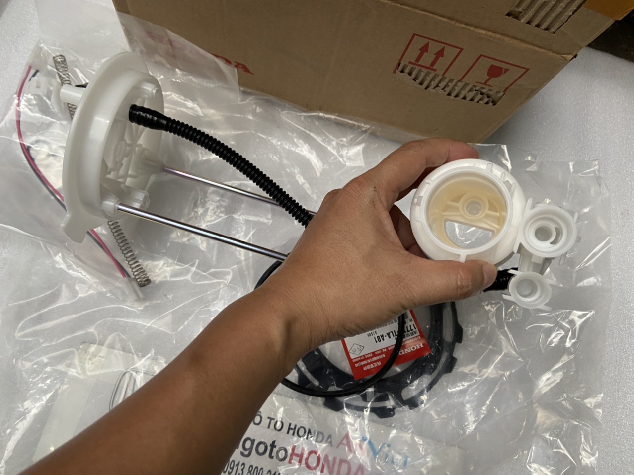 Lọc xăng xe Honda CRV 2018-2024